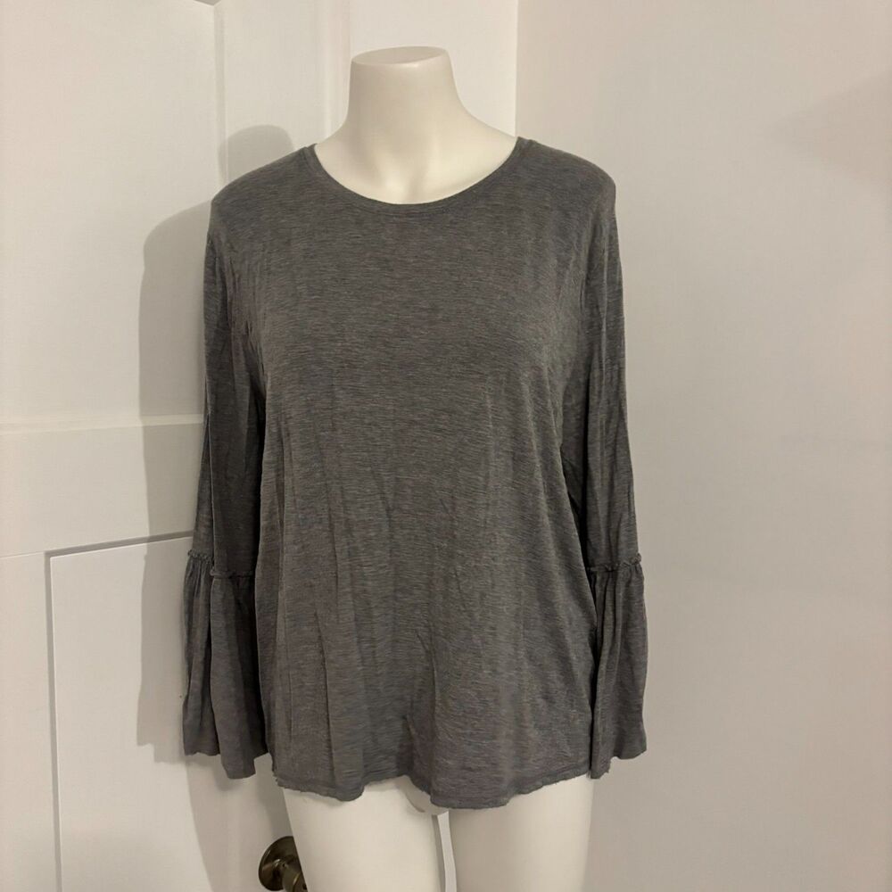 Abercrombie and Fitch size Medium Boho Neutral Bell Sleeve Long Sleeve Top